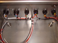 Assemblage fabrication de coffrets ou platines en série et intégration d'armoires électrique