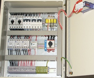 Subcontracting in electrical cabinet cabling